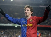 关于辛纳赛点兑现，巴黎圣日耳曼淘汰费内巴切晋级四强，主帅激动落泪的信息